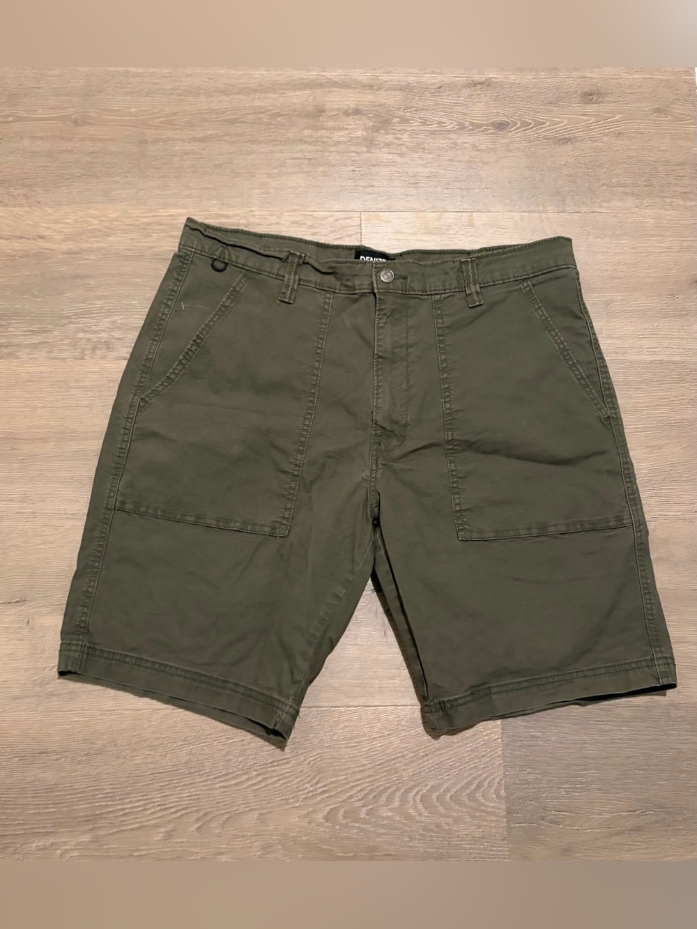 Levi's Olive Utility Cargo Shorts